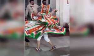 નવરાત્રીના કોસ્ચ્યુમ ઘણા જોયા પણ આ કોસ્ચ્યુમએ મન મોહી લીધું