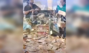 જ્યારે કિર્તીદાન ગઢવીએ ગાયું તેરે જેશા યાર કહા ત્યારે