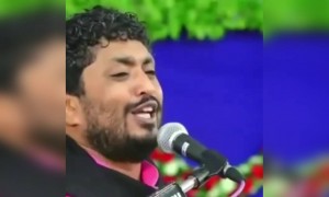 ચાંદો ઉગ્યો ચોકમાં ઘાયલ ચાંદો ઉગ્યો ચોકમાં રાજભા ગઢવી