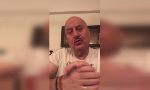 અભિનેતા અનુપમ ખૈરએ ઘરમાં રહેવા કર્યું આહ્વાન