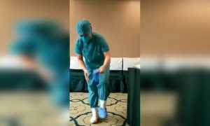 જુઓ કેવા હોય છે કોરોના ડોક્ટરોના કોસ્ક્યમ