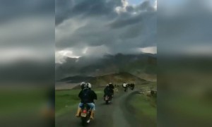 દરેક જુવાનીયાઓનું સપનું હોઈ છે આવી રોડ ટ્રીપ પર જવાનું