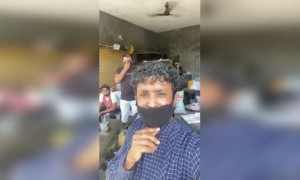 સાહિત્યકાર રાજભા ગઢવીએ કોરોનાના કહેર વચ્ચે ગરીબ માટે તૈયાર કરાવ્યા ફૂડ પેકેટ્સ