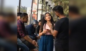 અને કહેવાય પ્રપોઝ