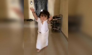 ક્યૂટ છેને જુવાન?