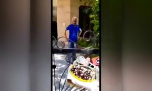 પંચકુલામાં એકલા રહેતા નિવૃત્ત કર્નલનો જન્મદિવસ મનાવવા પહોંચી પોલીસ