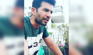 છે ને બાપ દાદા કહેતા સાત પેઢી બેઠી બેઠી ખાય તોય ખૂટે એમ નથી