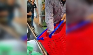 કેટલું બિલ આવ્યું હસે આ ભાઈને