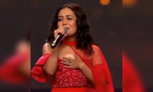 નેહા કક્ક્ડ: તું હી યાર મેરા મુજકો ક્યાં દુનિયા સે લેના