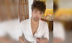 હિમેશ રેશમીયા હળદર લીંબુ અને નમક પીવે છે પોતાની રોગ પ્રતિકારક શક્તિ વધારવા અને તમે?