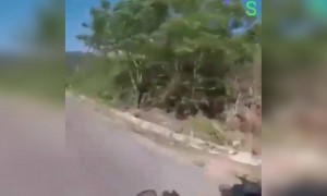 બાઈક ચલાવતી વખતે ફક્ત ડ્રાઇવિંગ પર જ ધ્યાન આપો નહીંતર આવું થશે