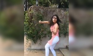 કમ્મરિયાં રે તારી કમ્મરિયાં