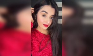 એસે મુજે સતાને લગે